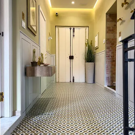 Aparthotel Dimora Alfinito Salerno