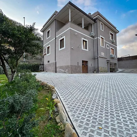 Dimora Alfinito 4* Salerno
