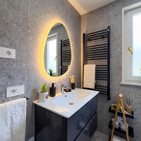 Aparthotel Dimora Alfinito Salerno