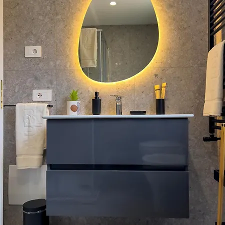Dimora Alfinito Aparthotel 4*