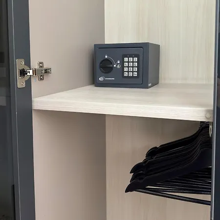 Dimora Alfinito Aparthotel Salerno